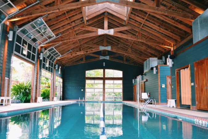 lake Austin spa pool barn